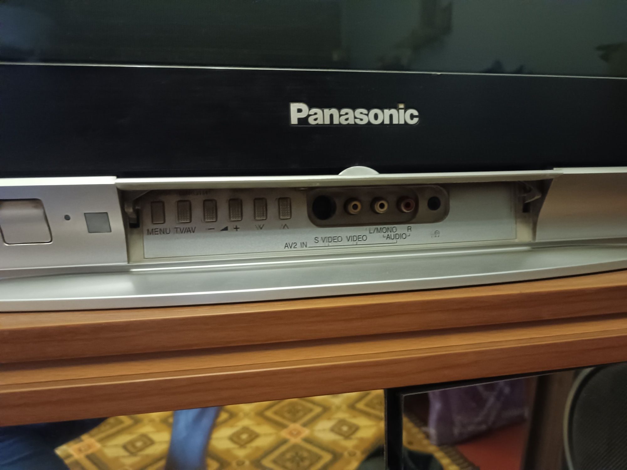 ЦЕНА СНИЖЕНА!!! Телевизор Panasonic модель TX-29F250Т