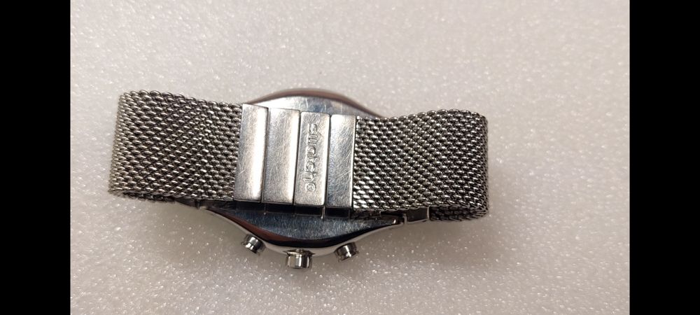 Часы швейцарськие Swatch