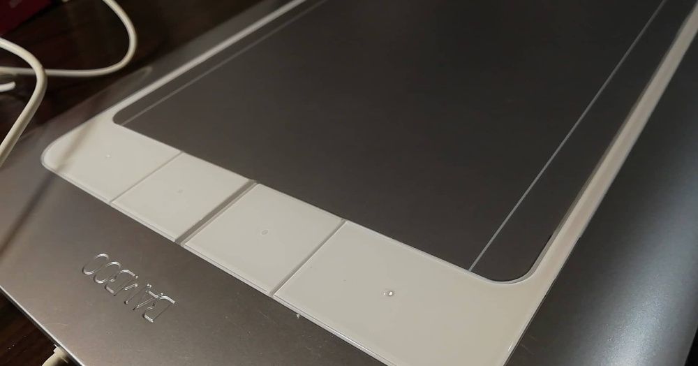 Tablet graficzny Bamboo CTH-661SE marka Wacom