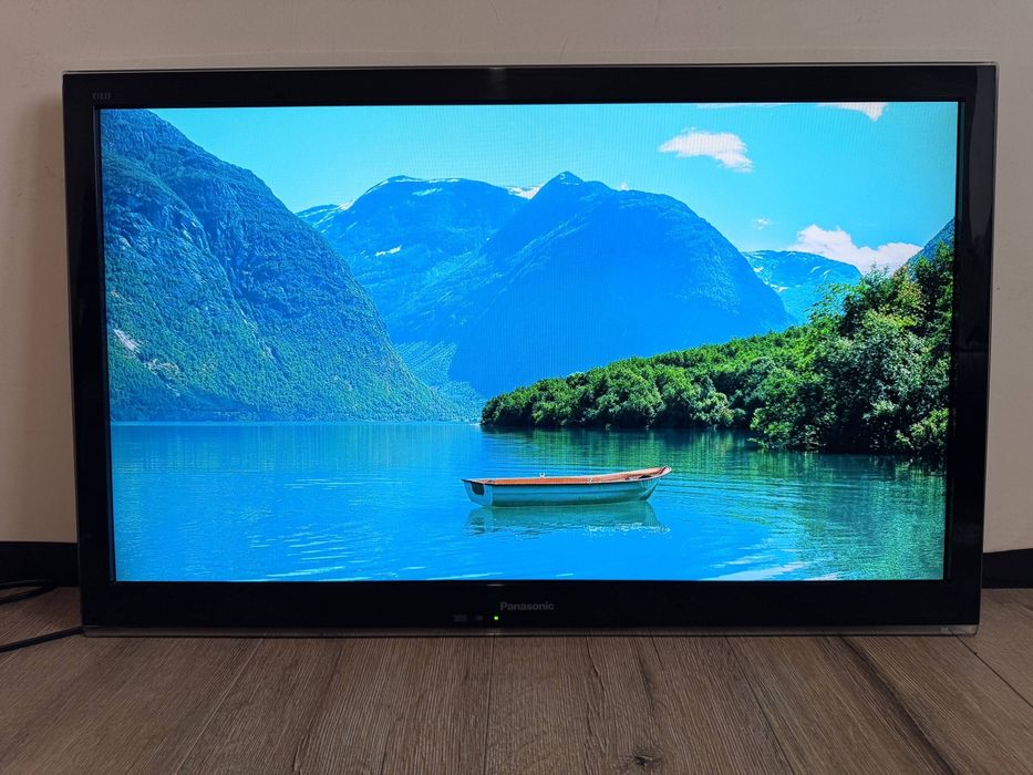 Телевизор Panasonic TX-LR32E5 32" Full HD