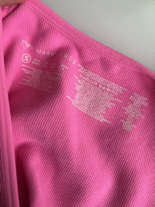 Różowy top sportowy- dopasowany