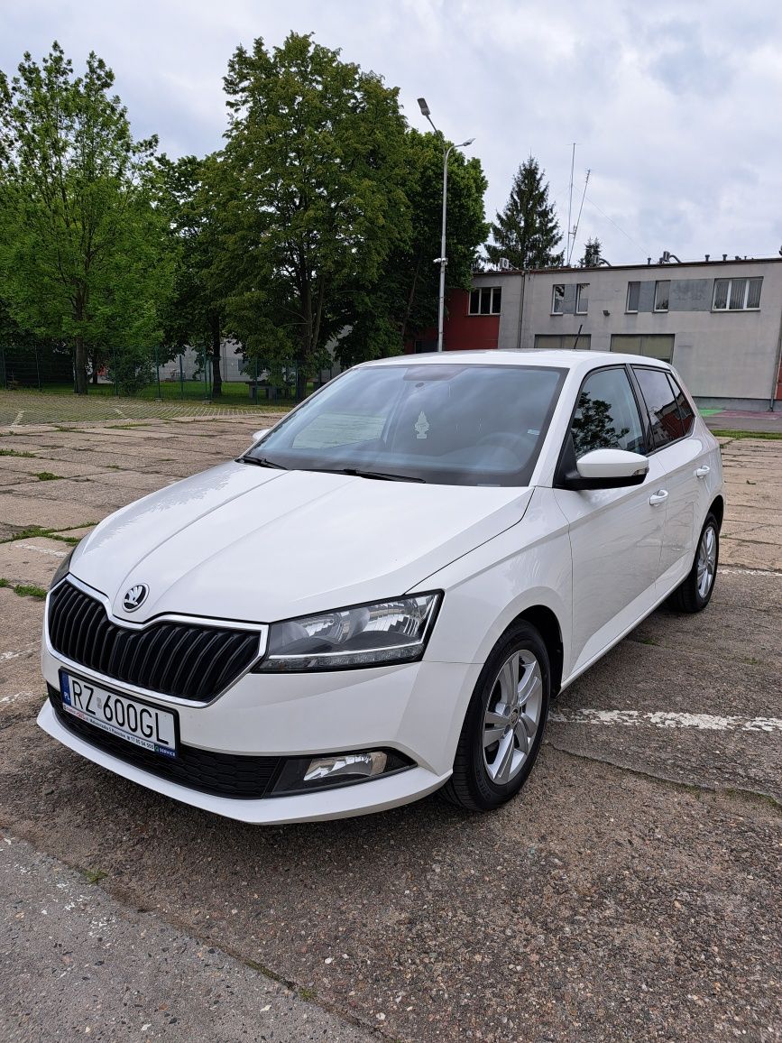 Wypożyczalnia Samochodów Tanie Auto Wynajem Krótko i Długoterminowy