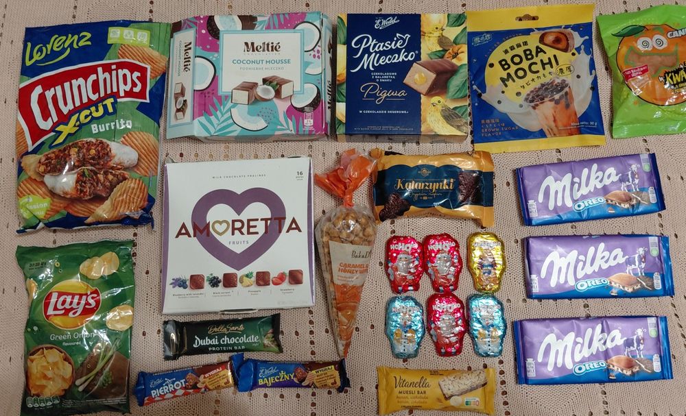 Zestaw słodyczy I przekąsek