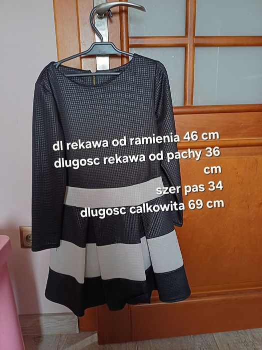 Sukienka 3/4 plisowana 152