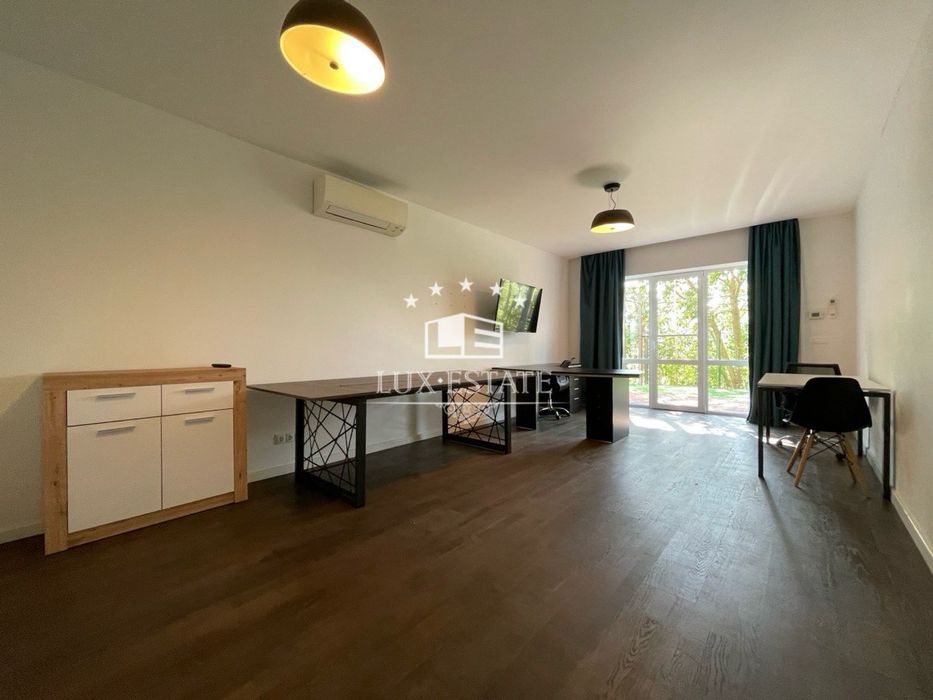 Аренда Таунхаус под офис и жилье Соломенский р-н