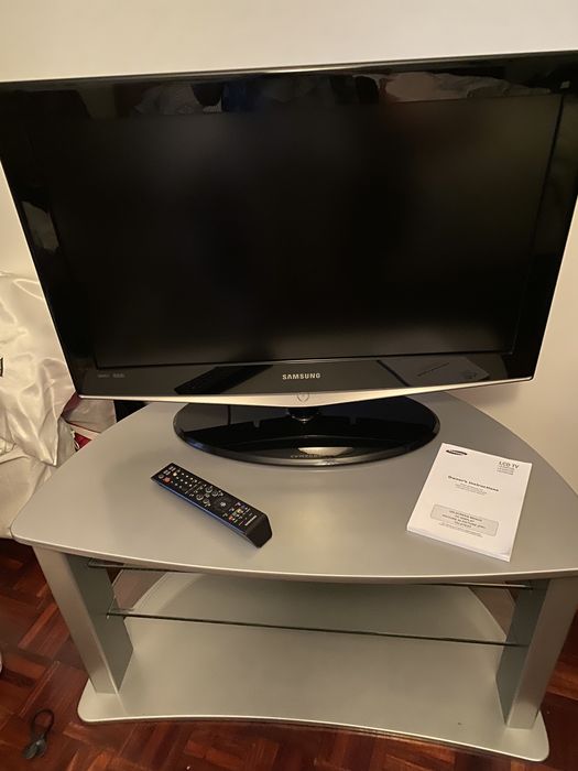LCD TV SAMSUNG (32 polegadas)