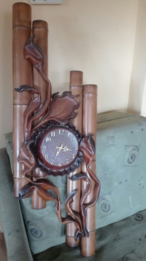 Zegar ścienny bambusowy.