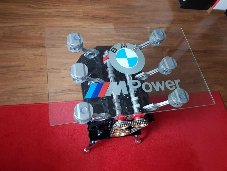 Stolik ława z bloku silnika BMW V8 M-Power.