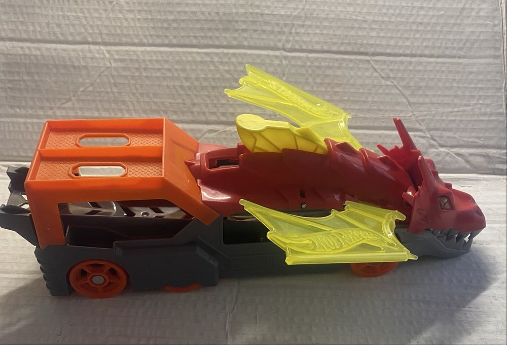 Hot weheels Трек дракон