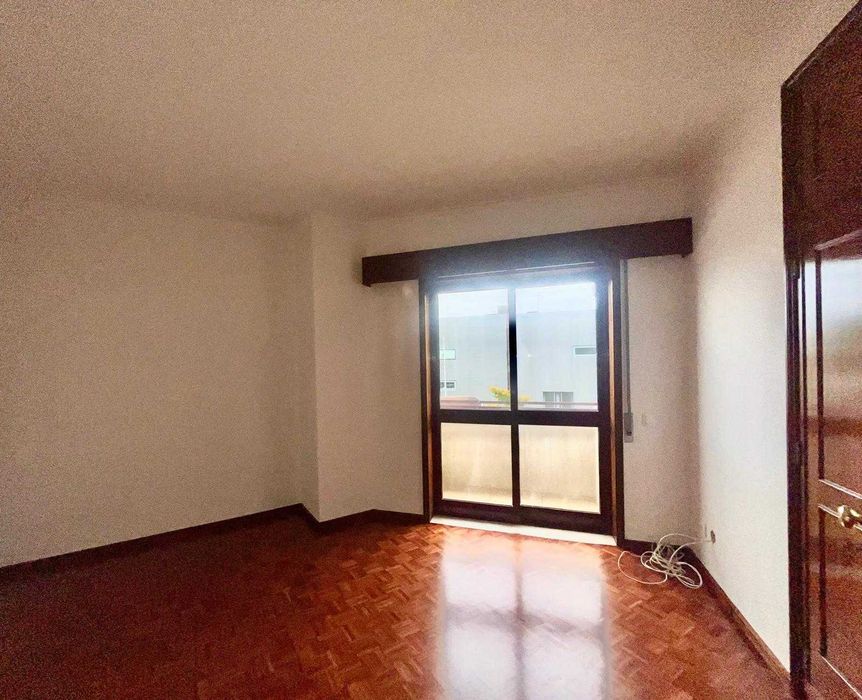 Apartamento T3, Rua 19, Espinho