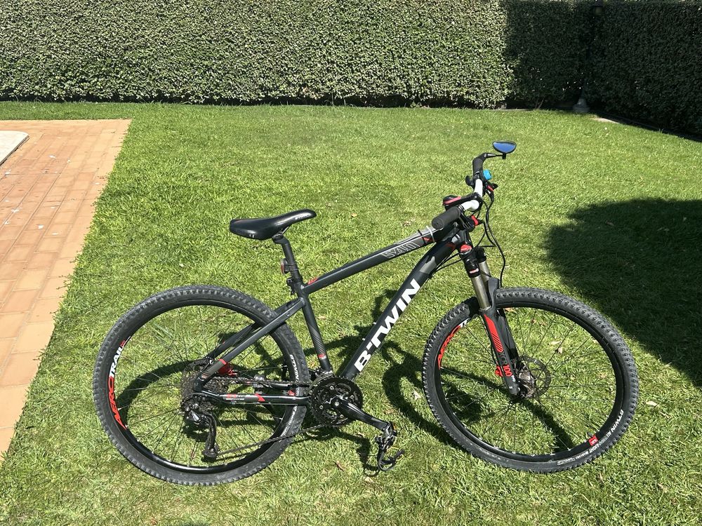 Bicicleta Btwin Basicamente nova, Leiam a descrição