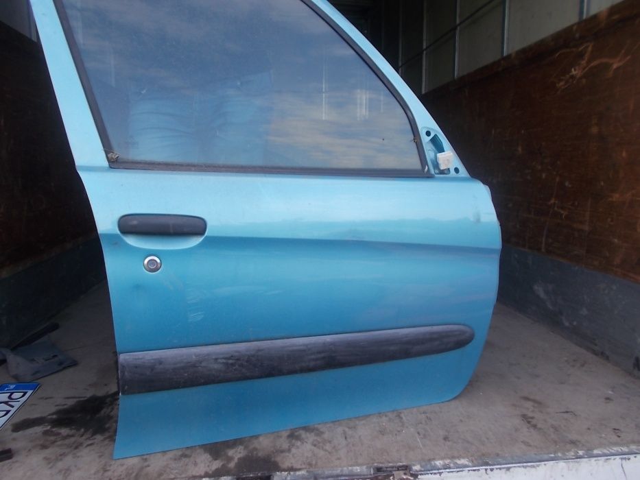 Citroen Xsara Picasso drzwi kolor niebieski metalik