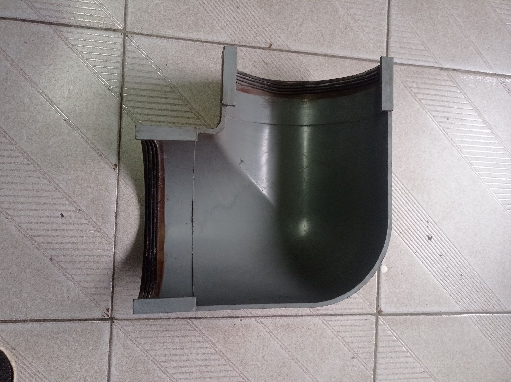 Acessórios caleiras PVC