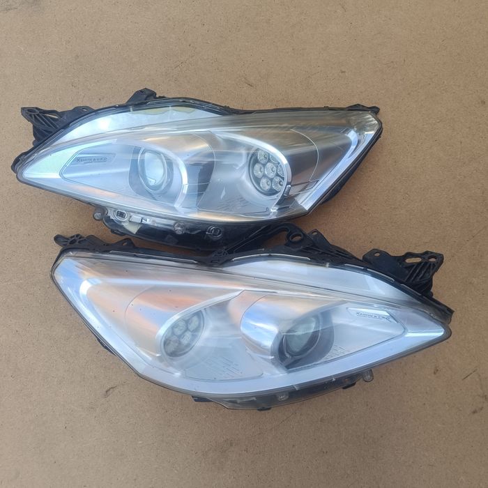 Peugeot 508 lampa prawa przód xenon