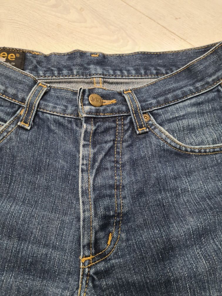 LEE krótka spódnica jeans r. 27 strzępiona