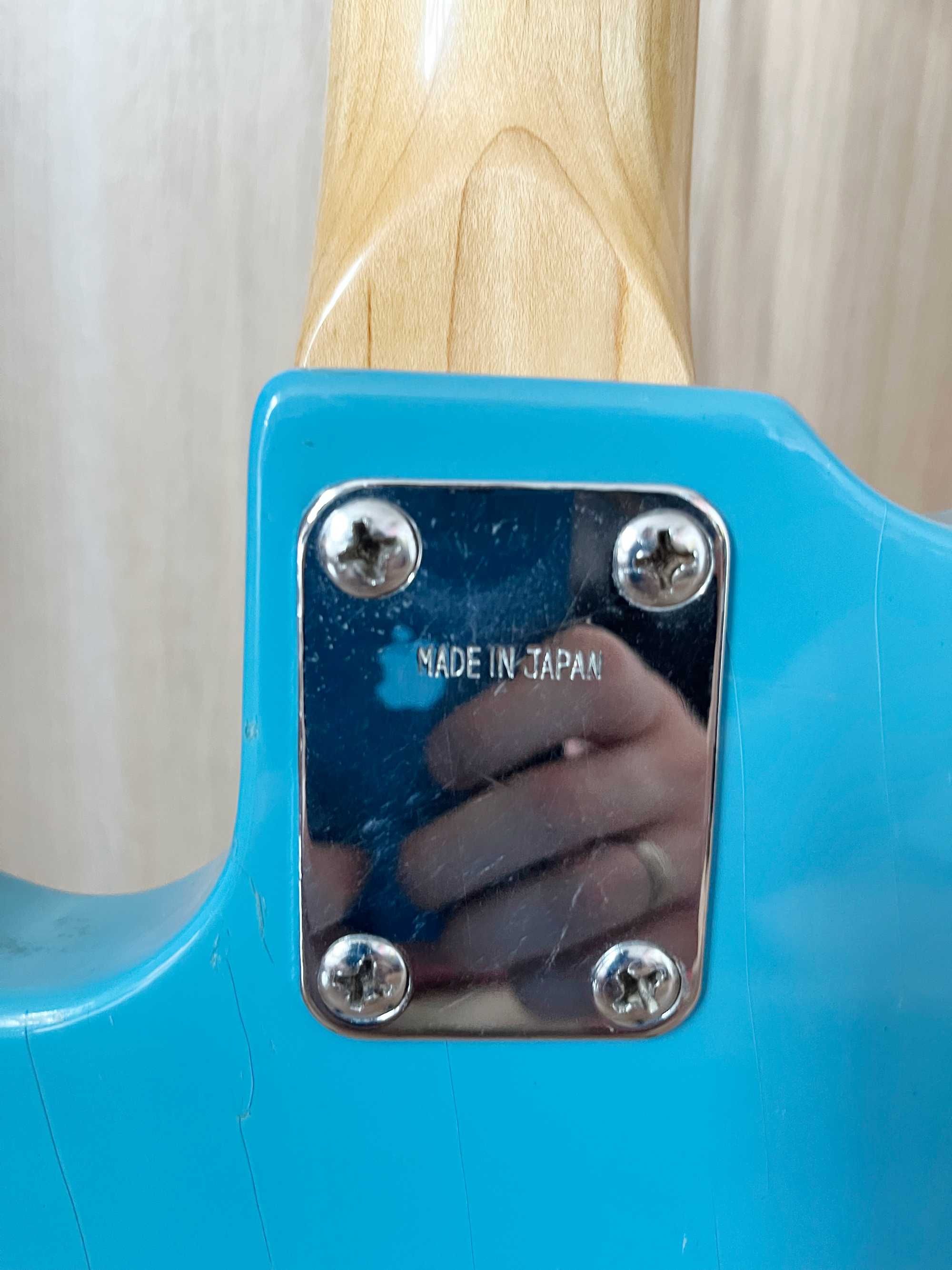 Gitara elektryczna Yamato Mustang, kopia Fender Mustang z lat 80