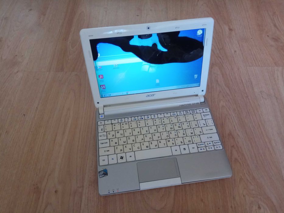 Нетбук Acer 2 ядра/2Гб ОЗУ/ 320 Гб вінчестер/ 3 години