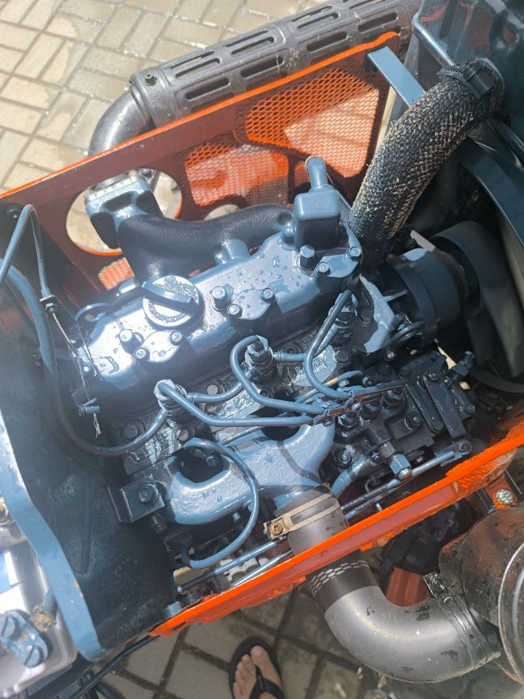 Kubota com documentos