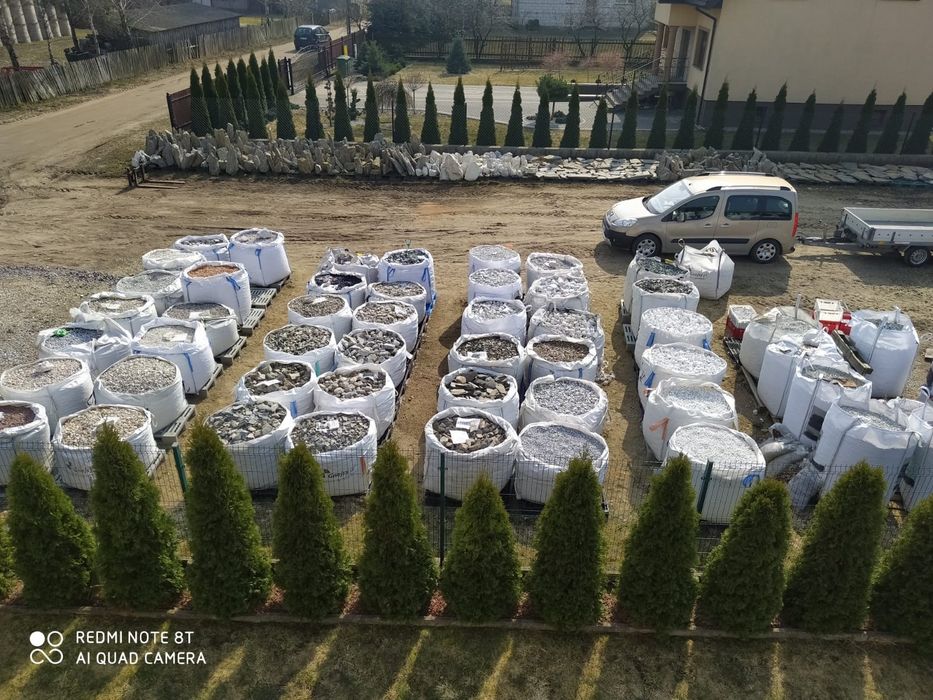 Kruszywo ozdobne granitowe dalmatyńczyk kamienie Ogrodowe