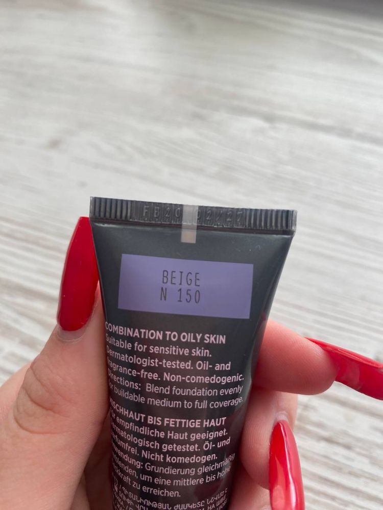 Тональний крем Mary Kay