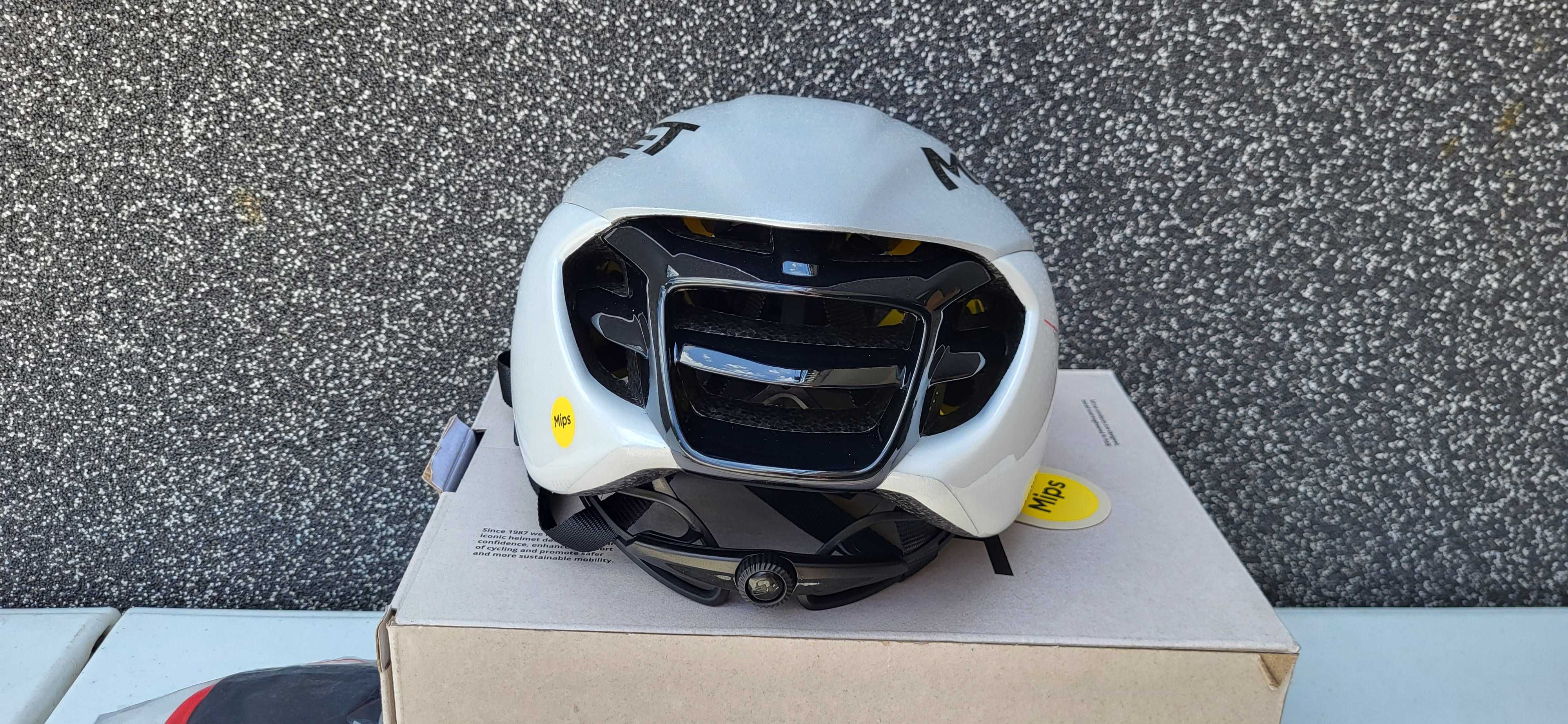 Met Manta MIPS Kask rowerowy M 56-58cm