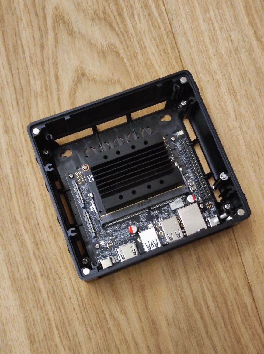 ReComputer J1010 Jetson nano Nvidia