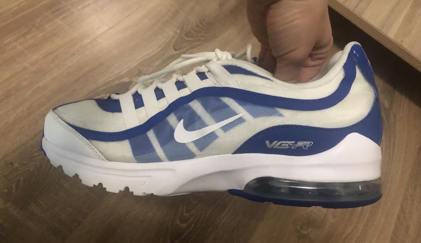 Оригінальние  nike air max vg-r