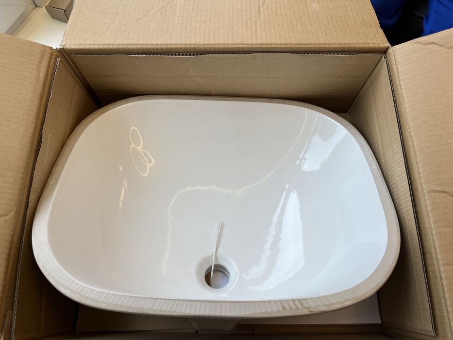 Умывальник Devit Quadra 1610132