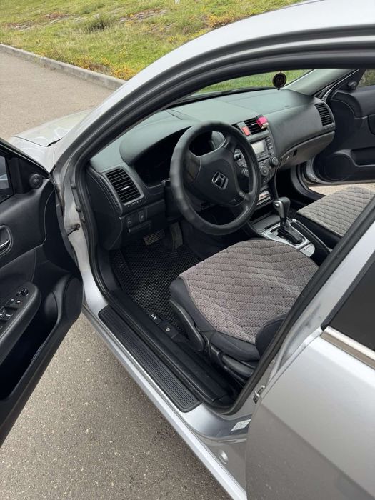 Honda accord 7 2004рік
