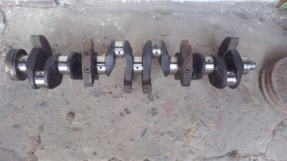 Коленчатый вал б/у