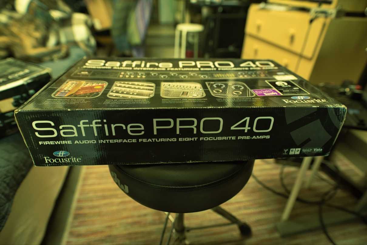 Interfejs audio Focusrite Saffire Pro 40 + dodatki