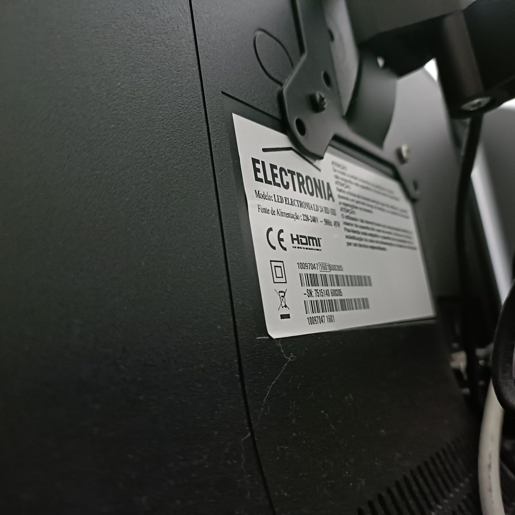 Tv   lcd 24 eletonica