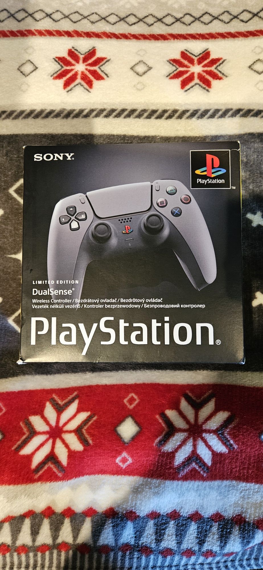 Nowy Pad PS5 Dualsense 30th