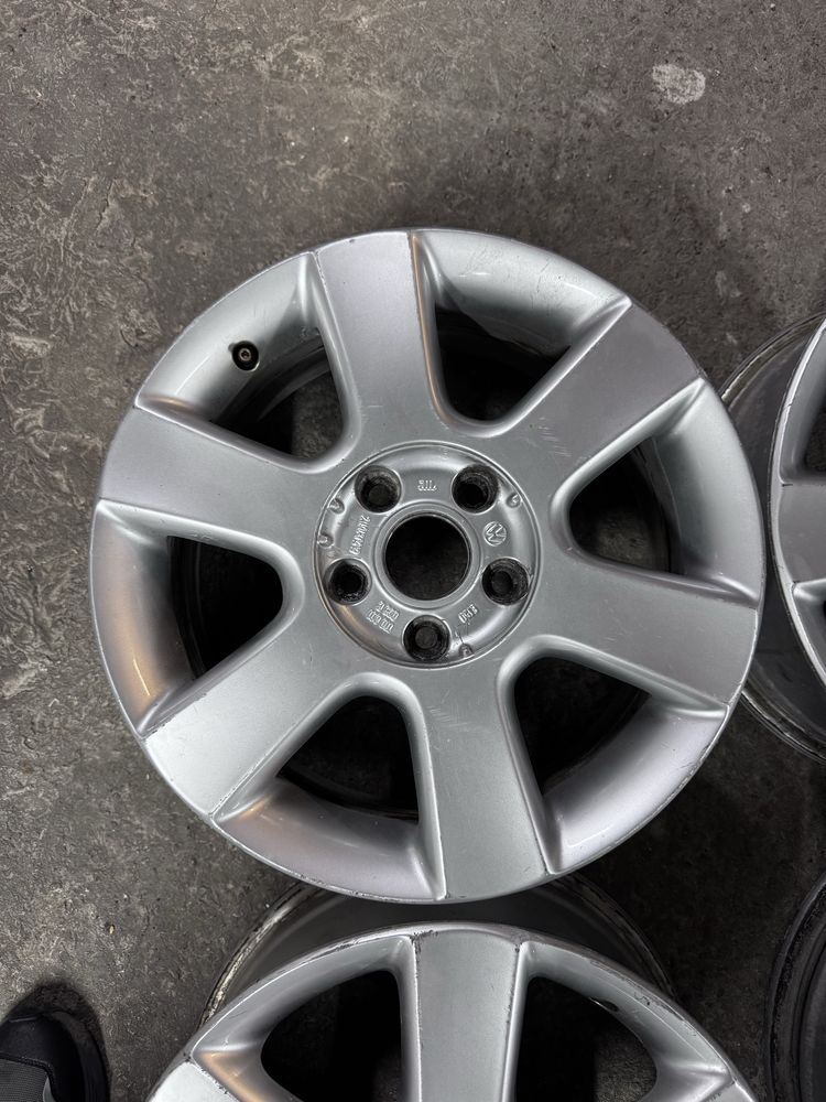 Диски Volkswagen R16 5*112