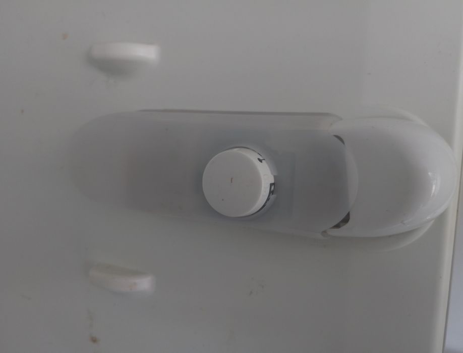 Części do lodówki Whirlpool WBE3714 W lodówka