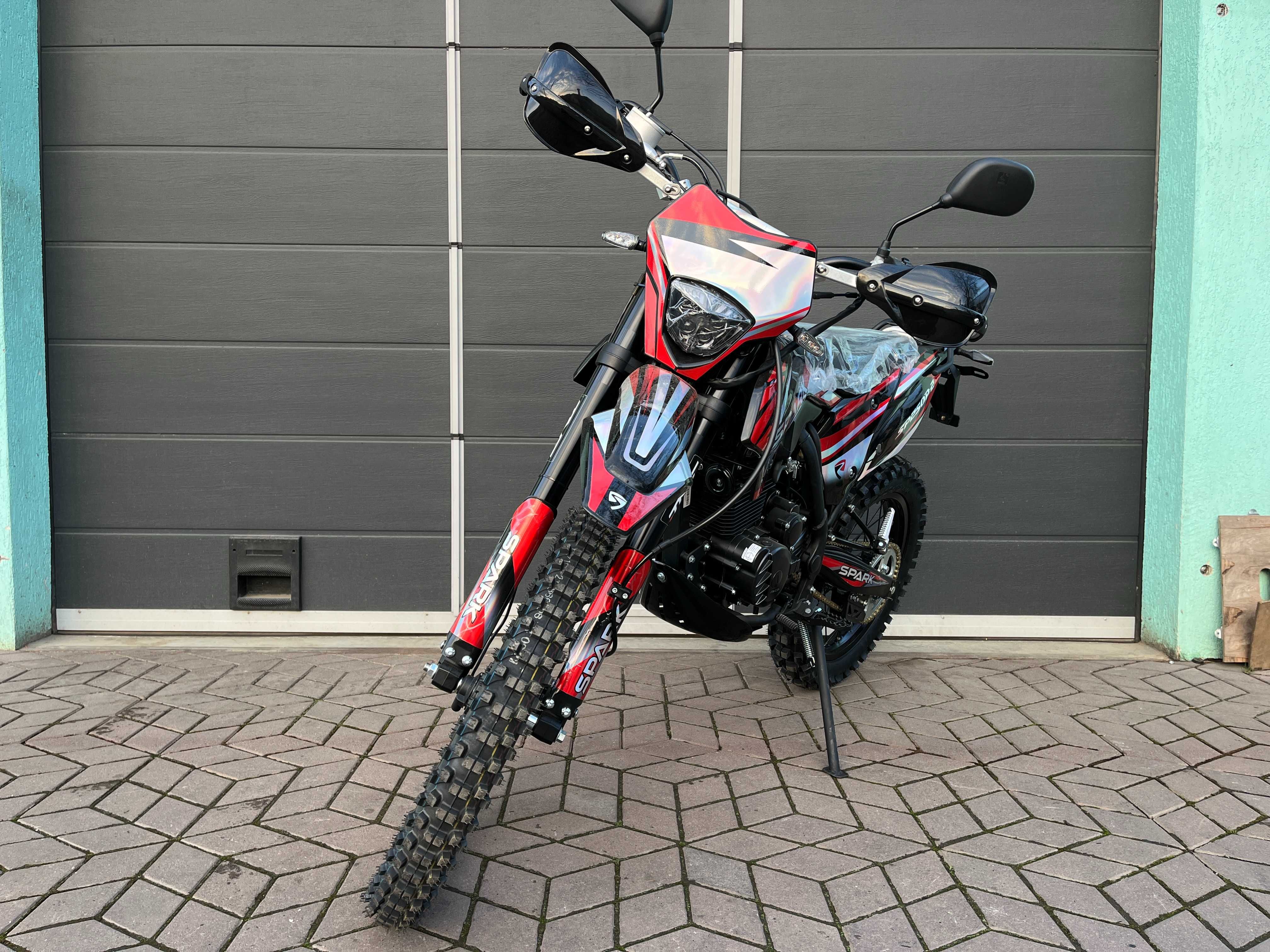 Мотоцикл Spark SP250P-2 Ендуро/Крос 21 (к. с.)