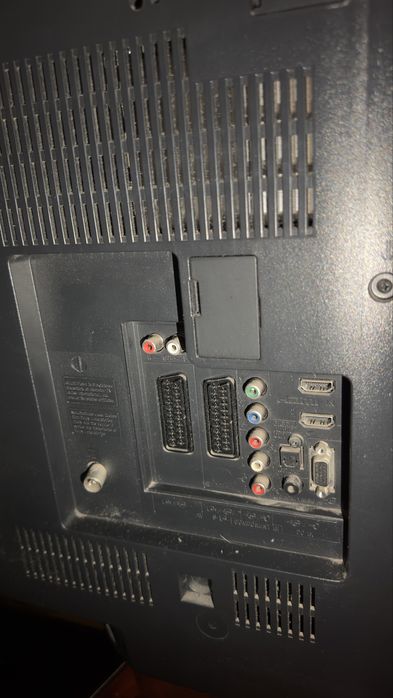 Продам LCD телевізор 40 дюймів Sony KDL-40W5500 в ідеальному стані