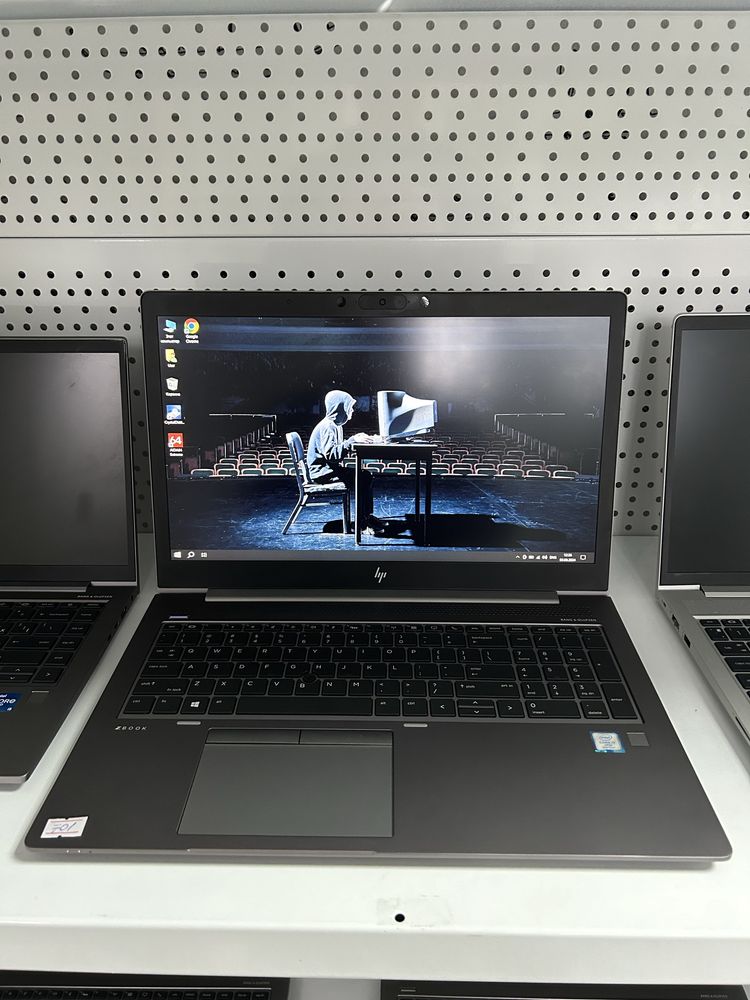 HP ZBook 15U G6 | Core i7-8665U | 16GB DDR4 | 512SSD | AMD WX 3200 4Gb