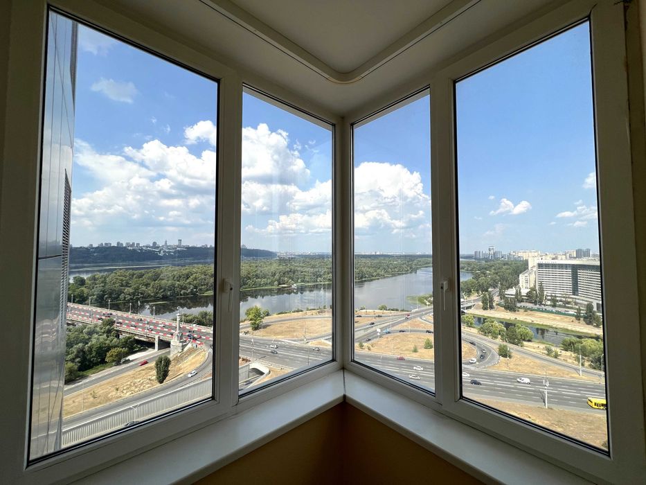 Silver Breeze, 140м2, видова 4к кв під ремонт! Дніпровська набережна 1