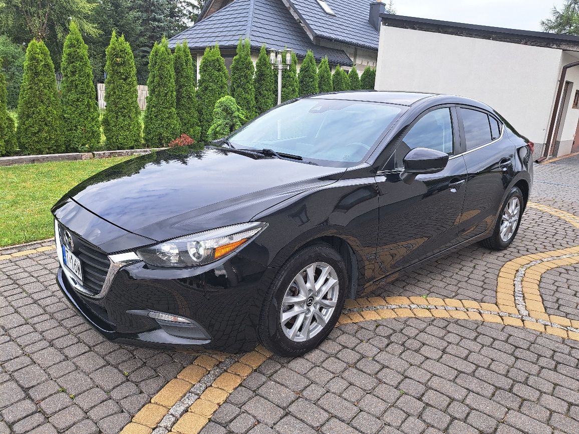 Mazda 3 2.0 B 2018 r sedan manual 6 biegów  Przebieg.114 tys