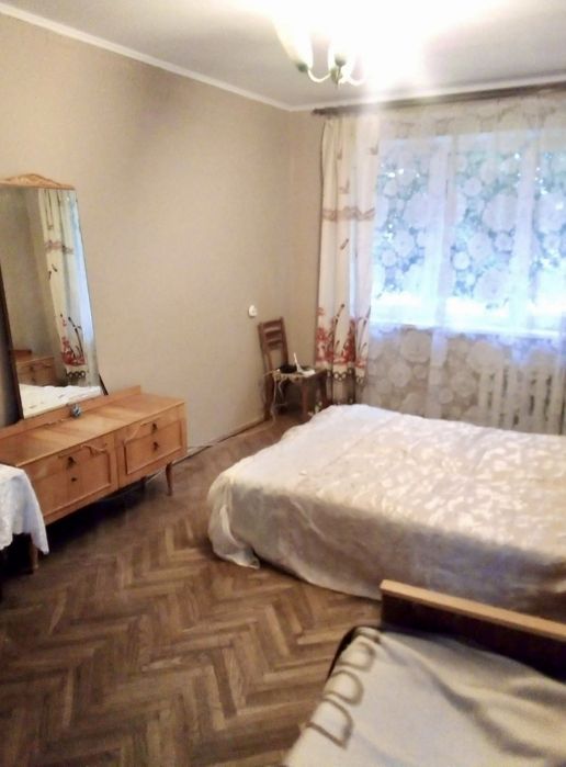 Продаж 2-кім. квартири вул. І. Виговського (ЦНАП)