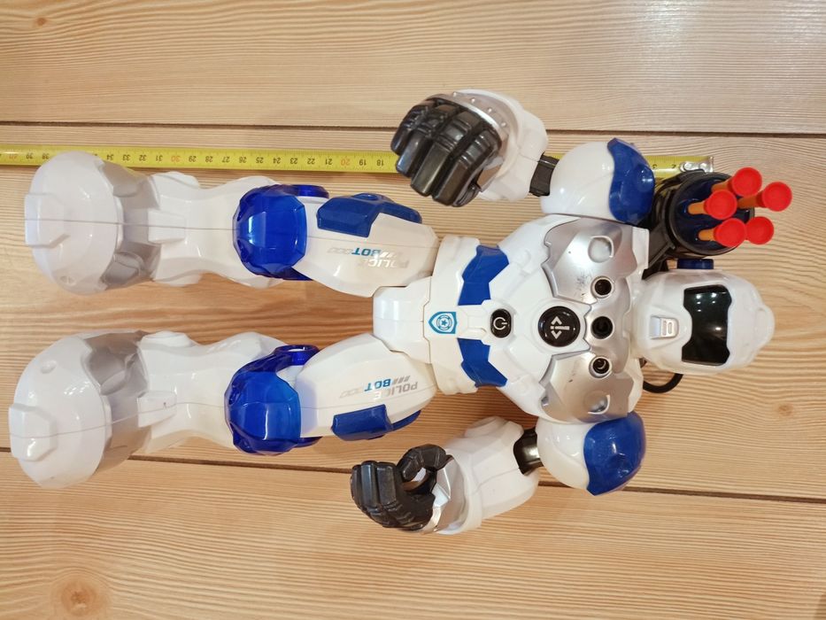 RRobot zdalnie sterowany na ładowanie