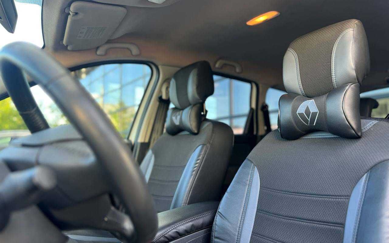 Renault Megane Scenic 2012