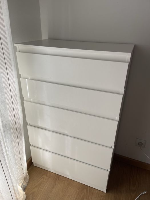 Cômoda ikea 5 gavetas