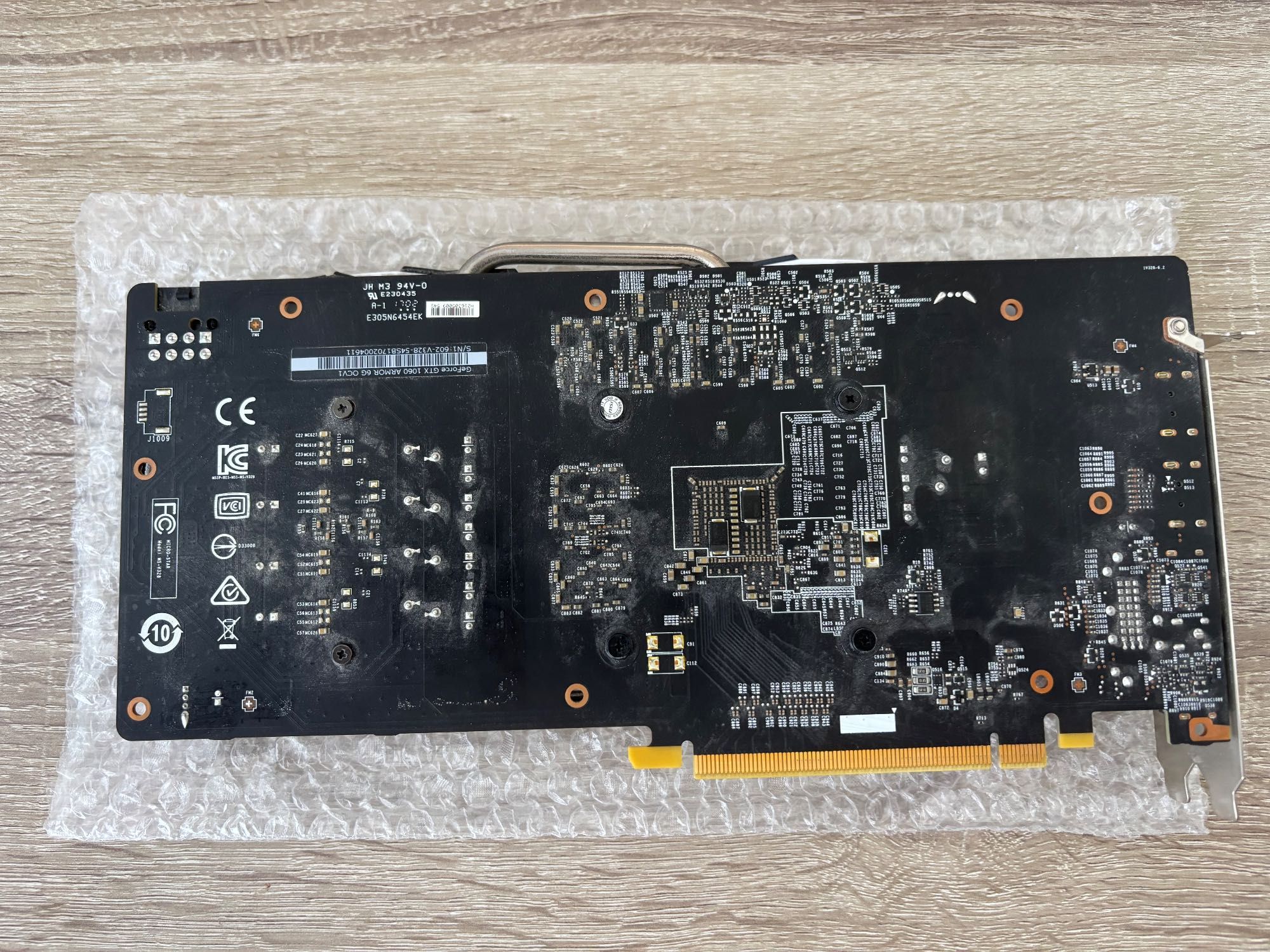 GeForce MSI ARMOR GTX1060 6gb