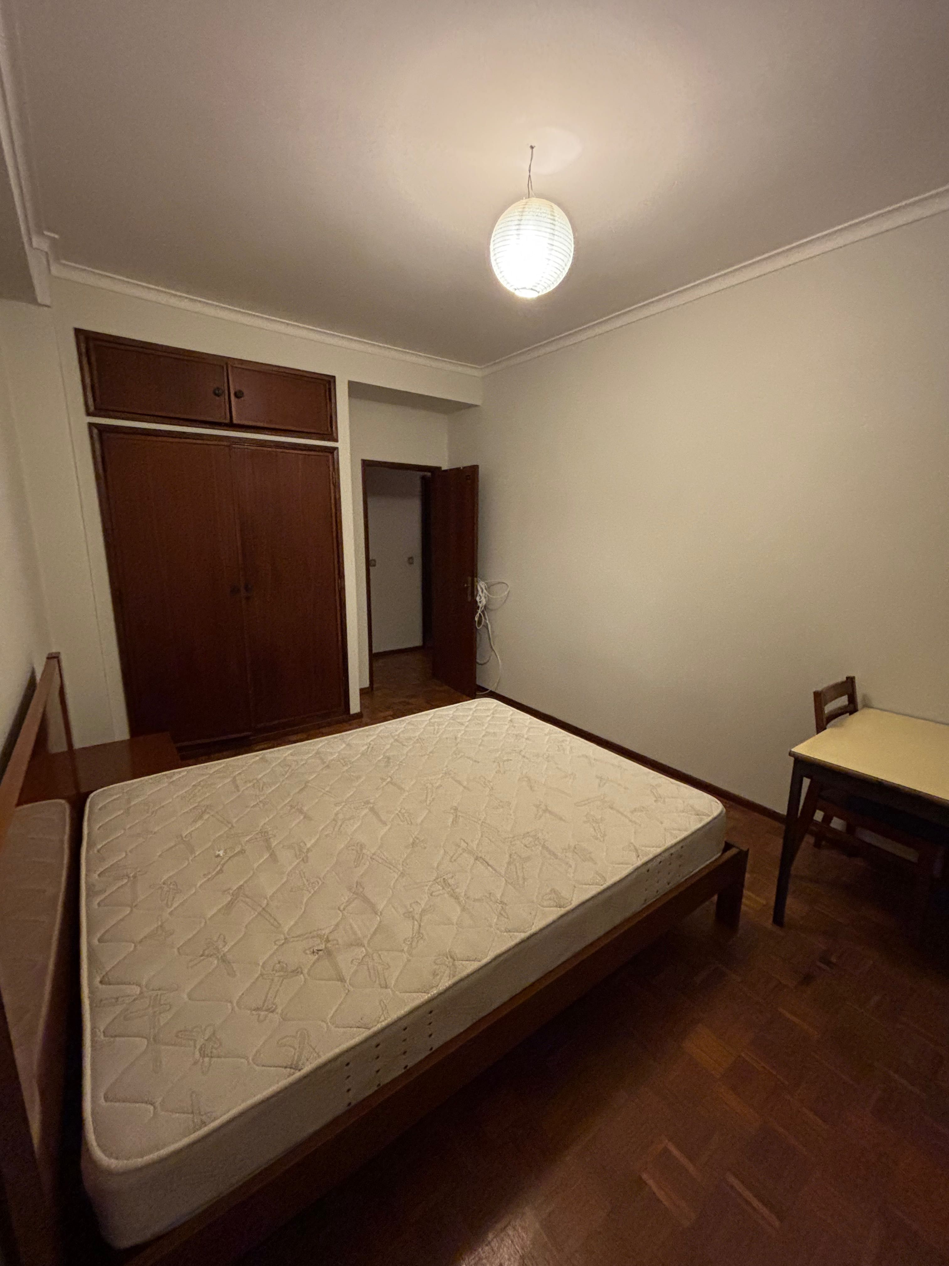 Quartos para arrendar a meninas estudantes, Viseu