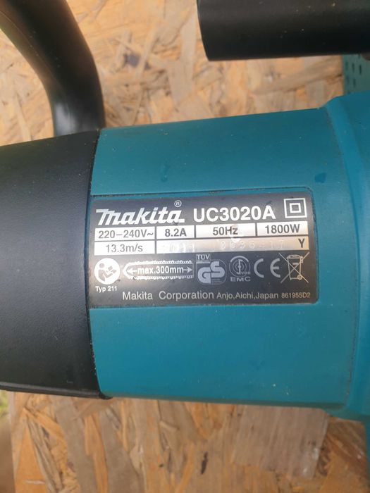 Piła makita elektryczna 230V