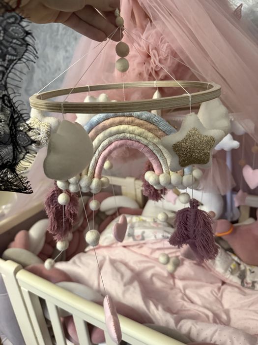 Дитячий мобіль для ліжка ручної роботи Handmade