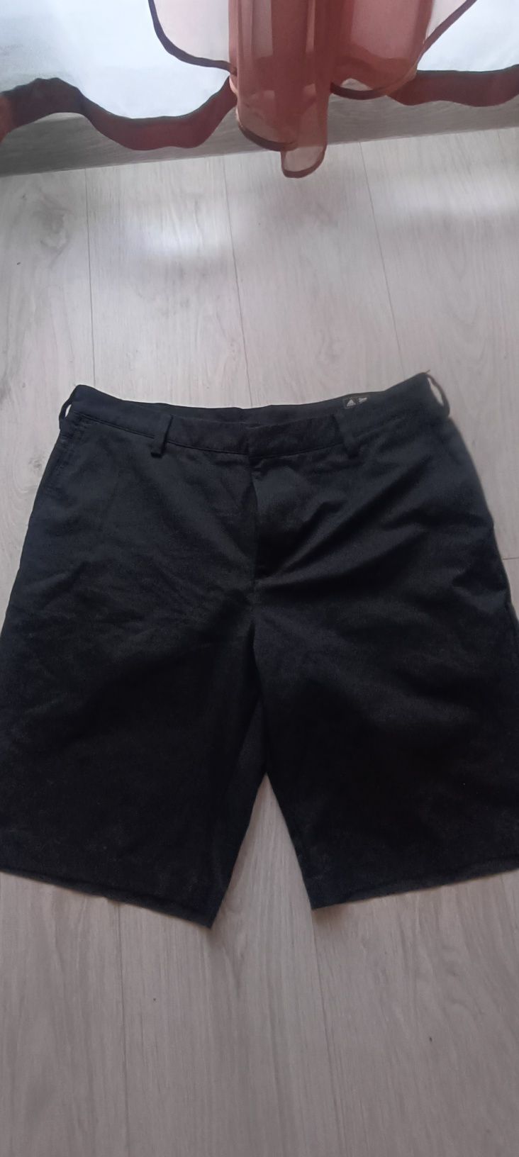 Krótkie spodenki Adidas