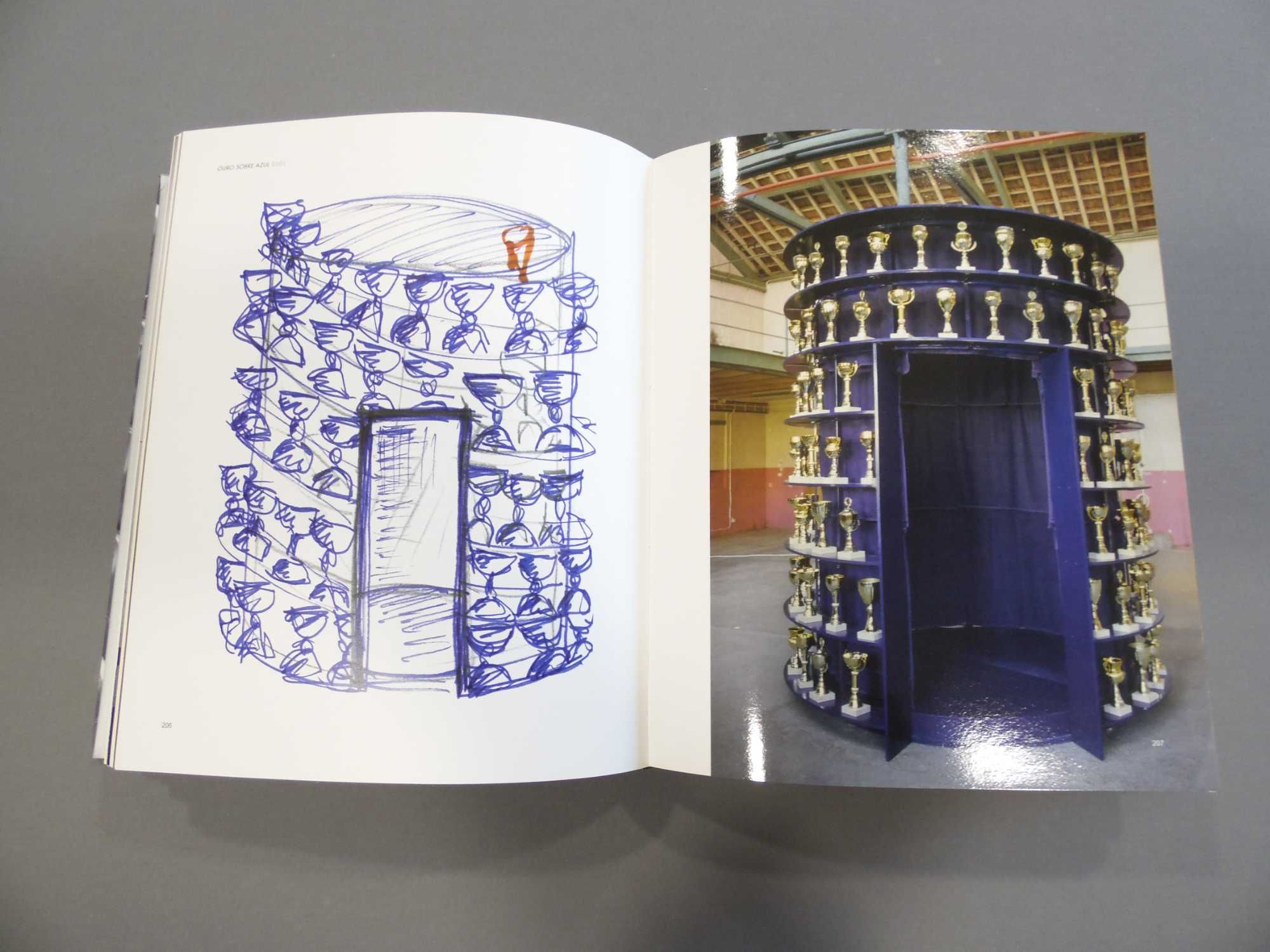 Livro Joana Vasconcelos
